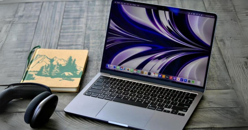 Apple 2022 MacBook Air (M2 Chip)